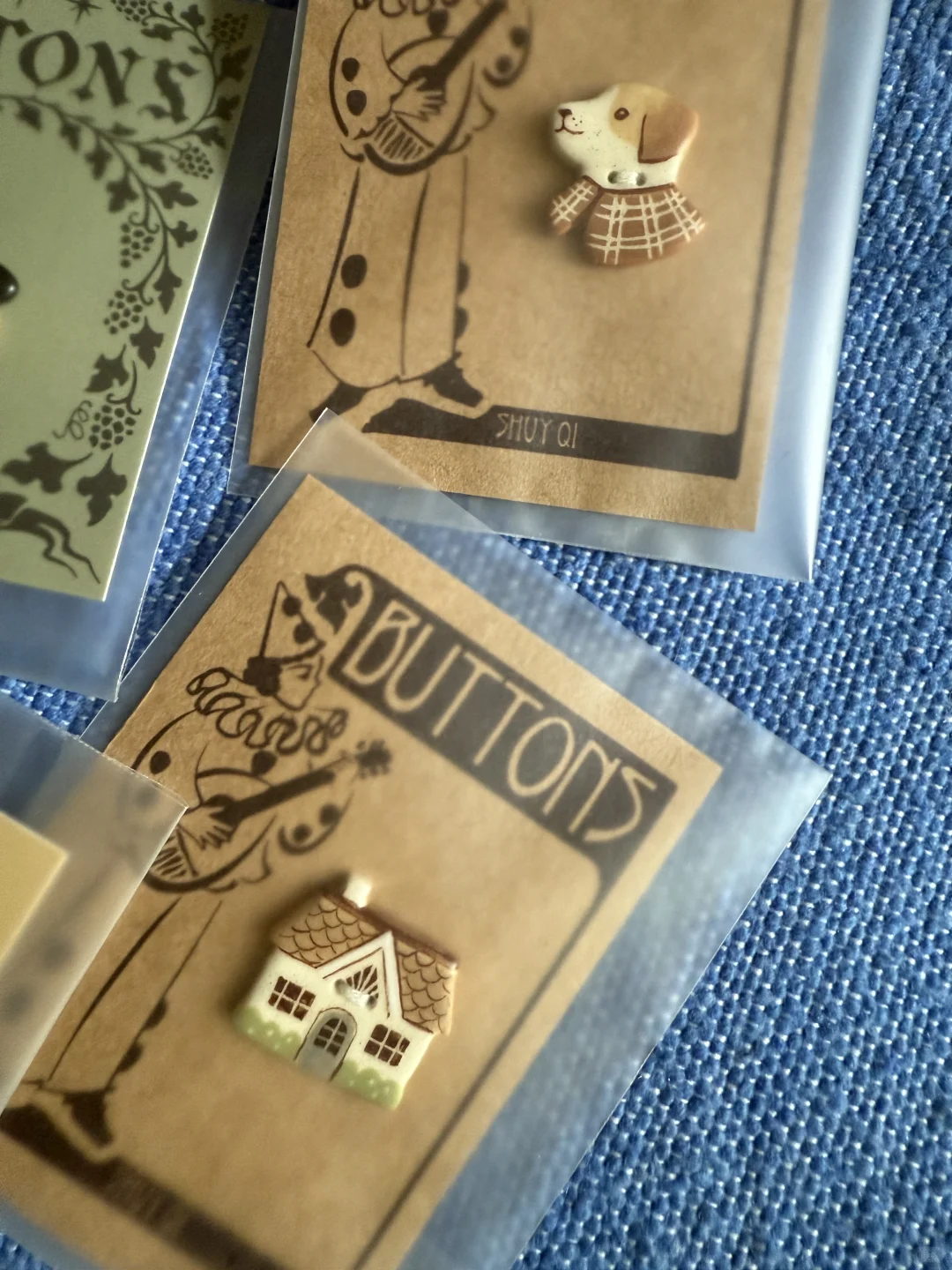 好看的陶瓷纽扣，舍不得用✨