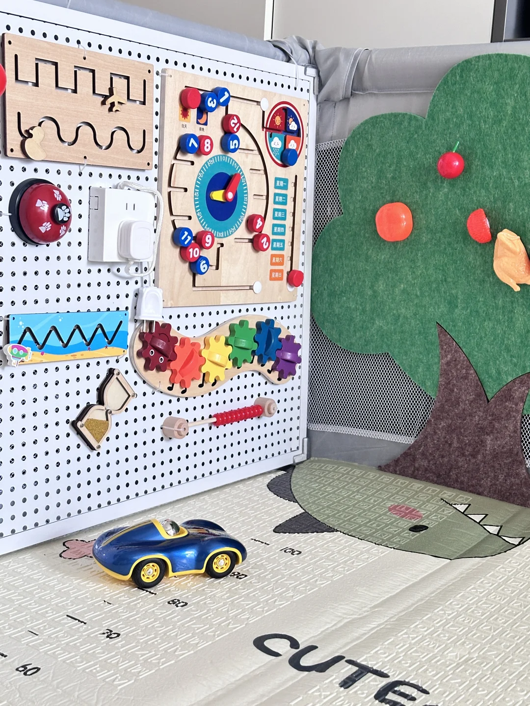 在家婴儿自制忙碌板|一百块搞定早教玩具?!