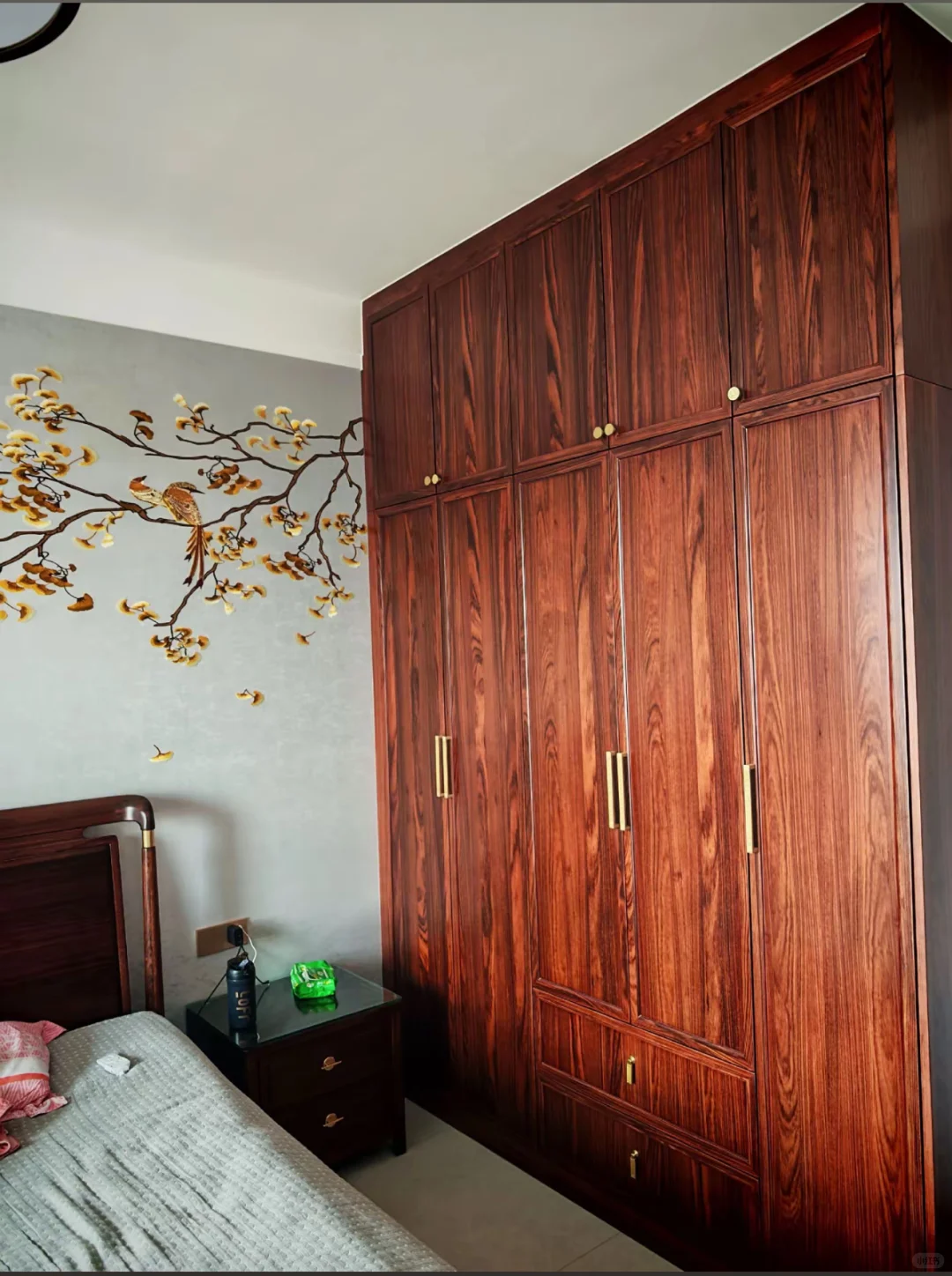 怎么会有这么美的衣柜！！！