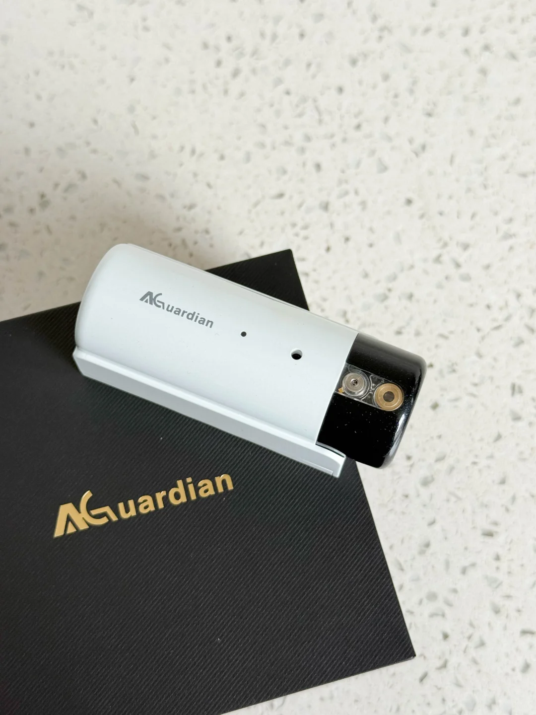 “小户型救星！66克轻便不占地”