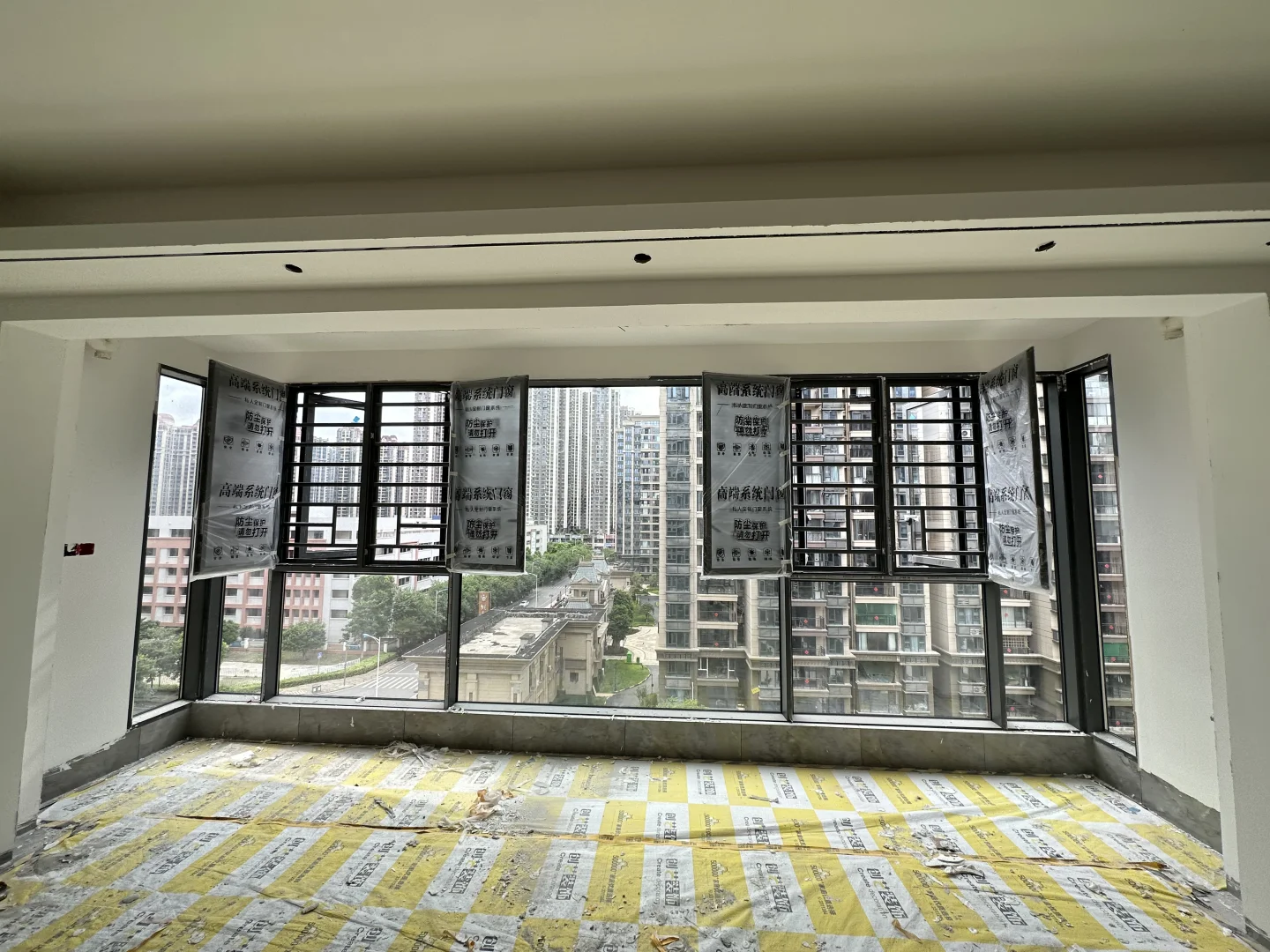 恭喜你找到门窗厂家。