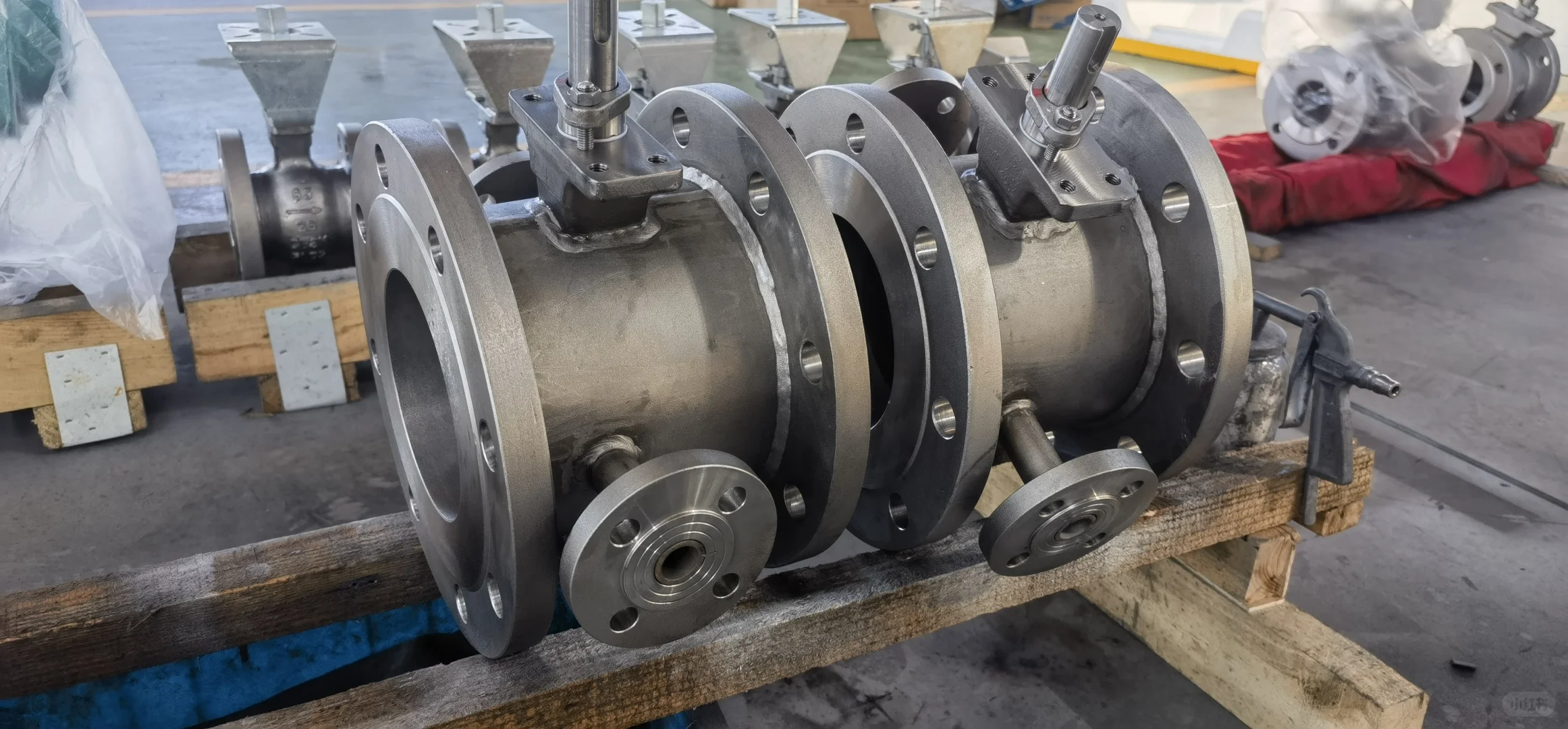 不锈钢气动保温V型球阀控温解决方案-耀圣