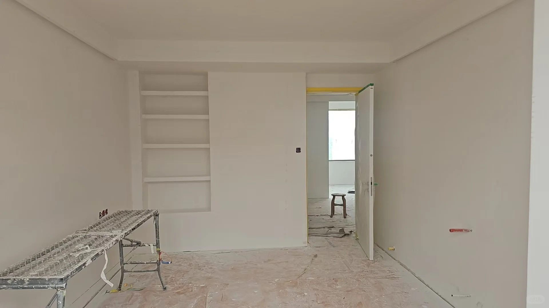 腻子已刮，看了半年漆总于定了！