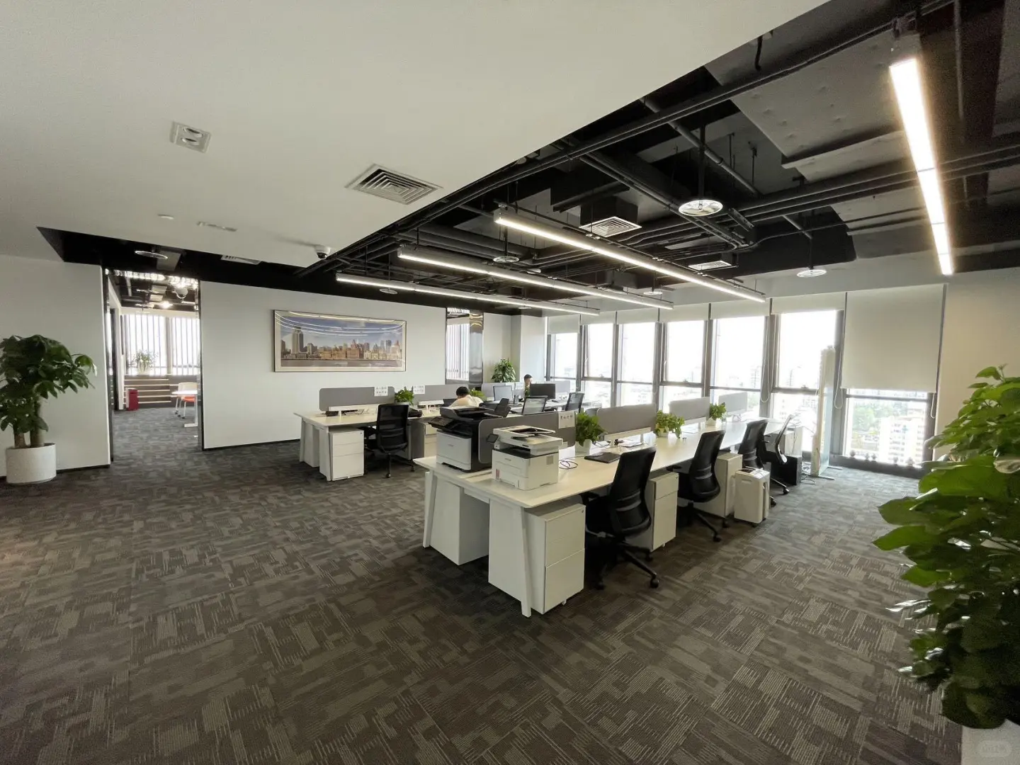 字节同款!中国卫星通信大厦=海淀科技新贵