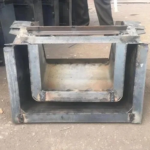 预制矩形流水槽模具预制块的生产关键。