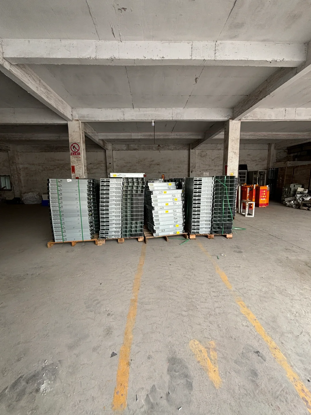 全国高价回收服务器、交换机、工作站等