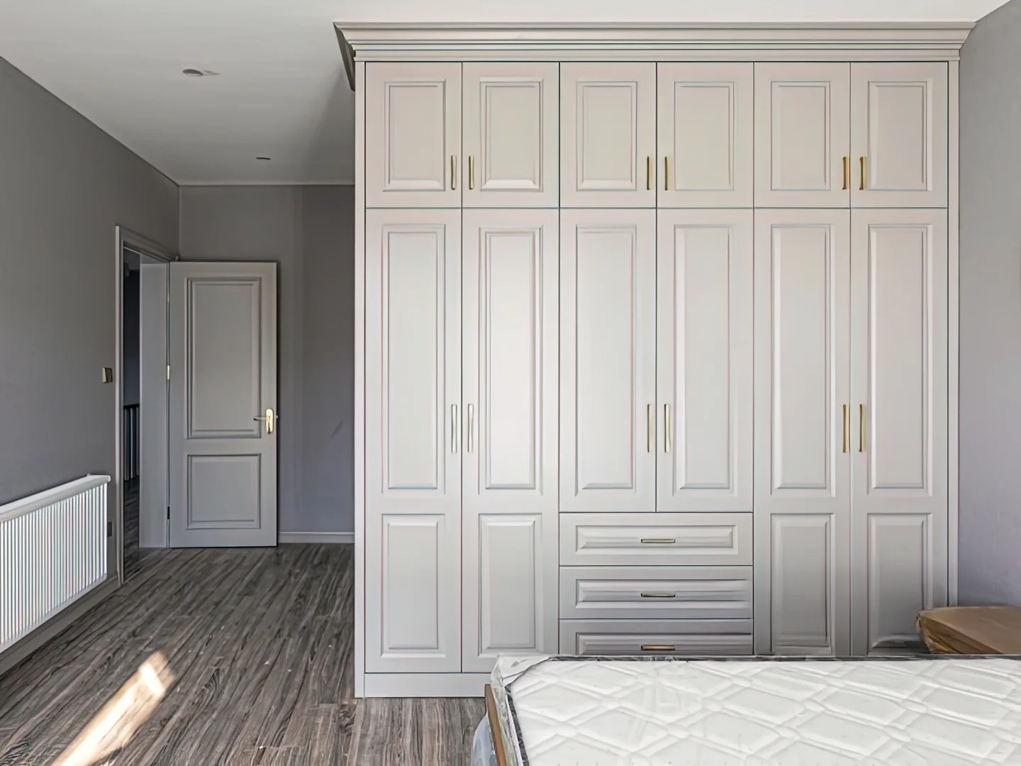 全屋定制法式扣线衣柜｜优雅感拉满卧室C位