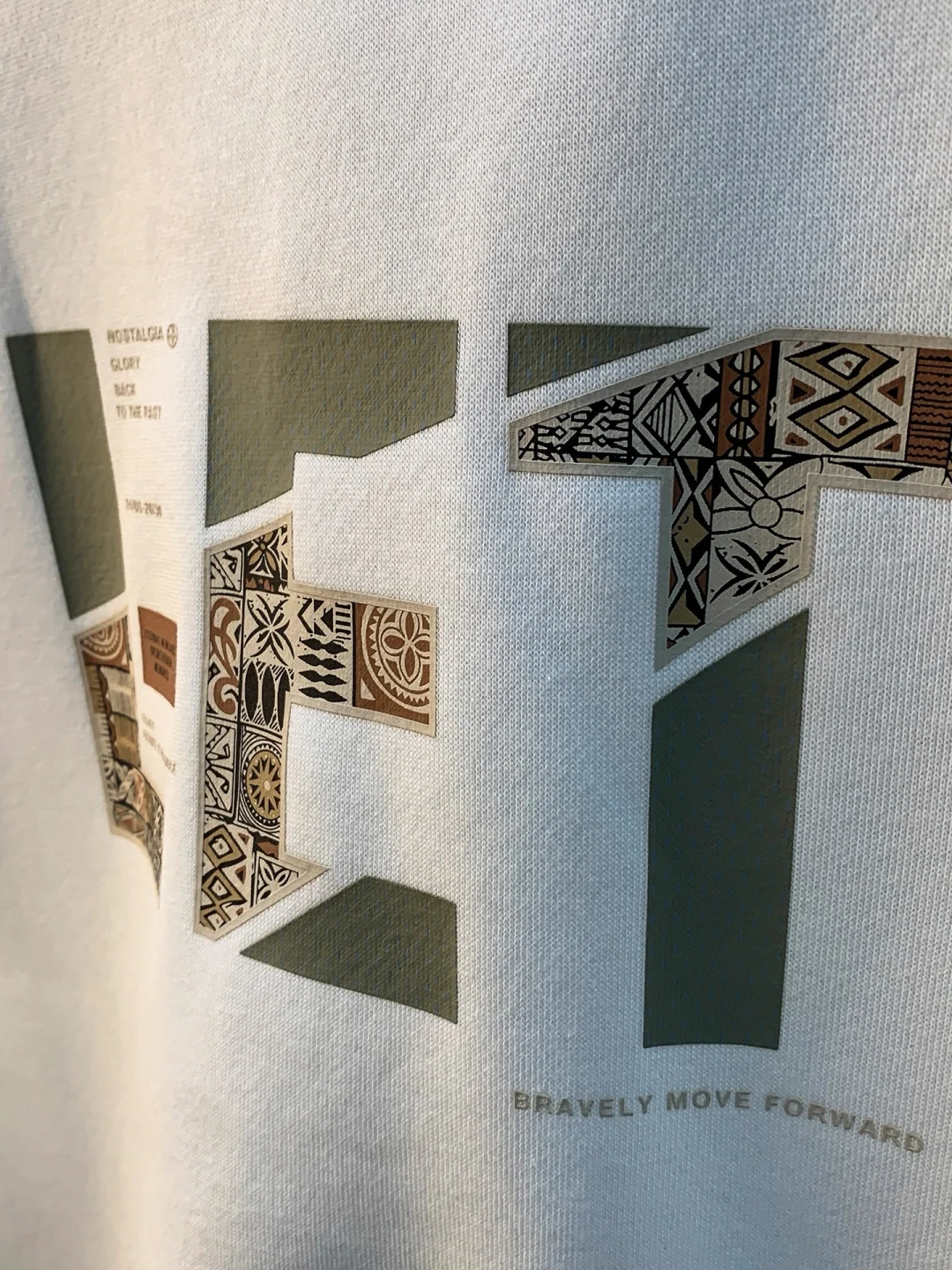 服装工艺｜服装设计中的立体效果印绣花设计