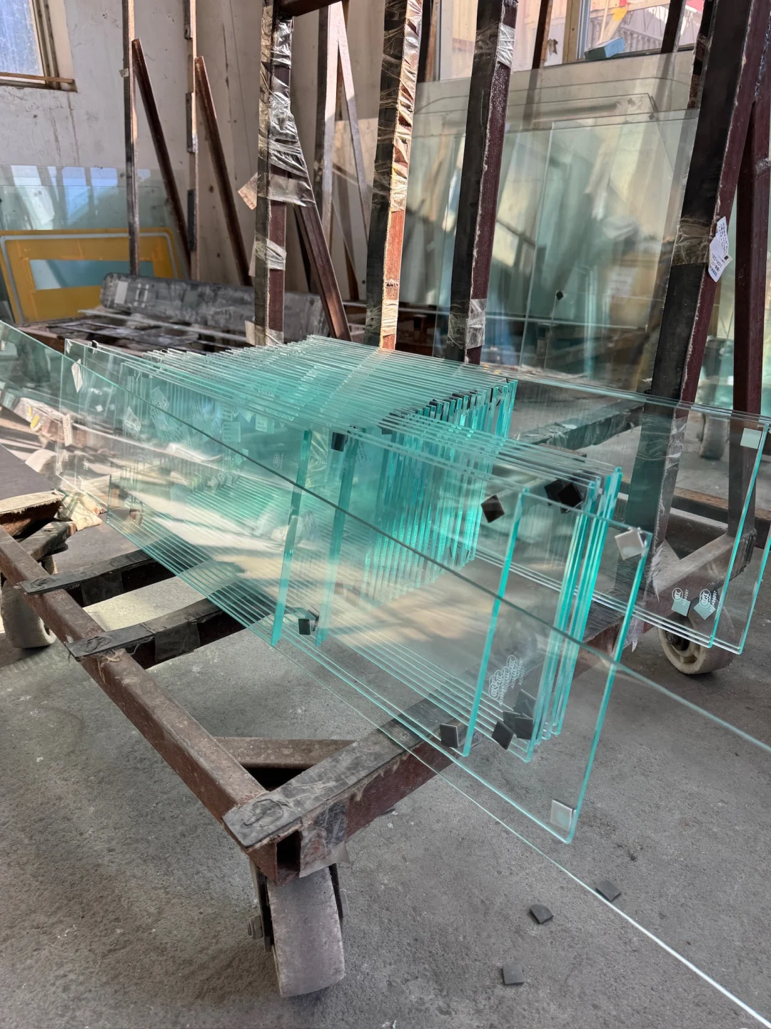 北京顺义玻璃厂