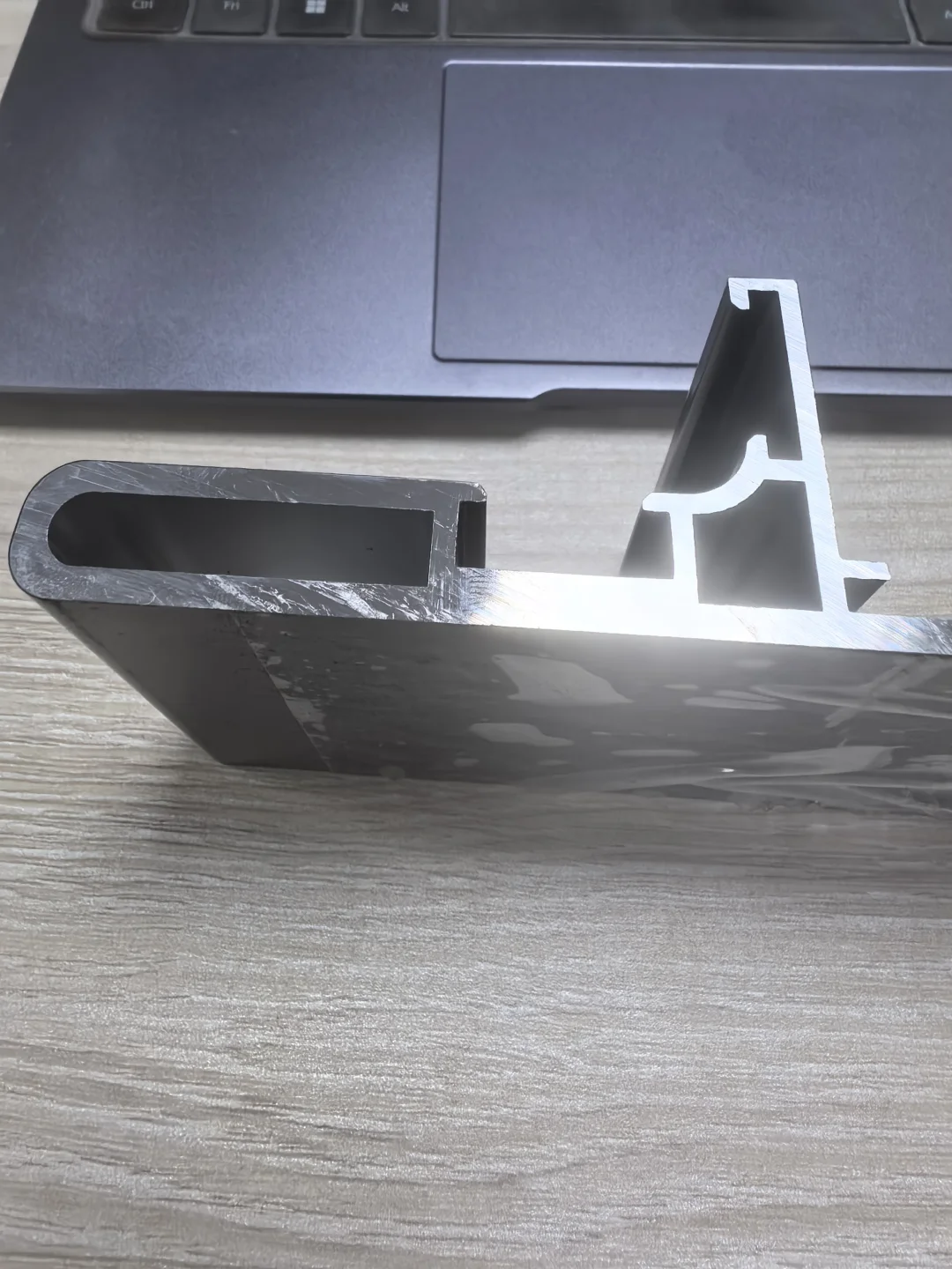 封窗自由!断桥铝窗的智商税我替你交了?