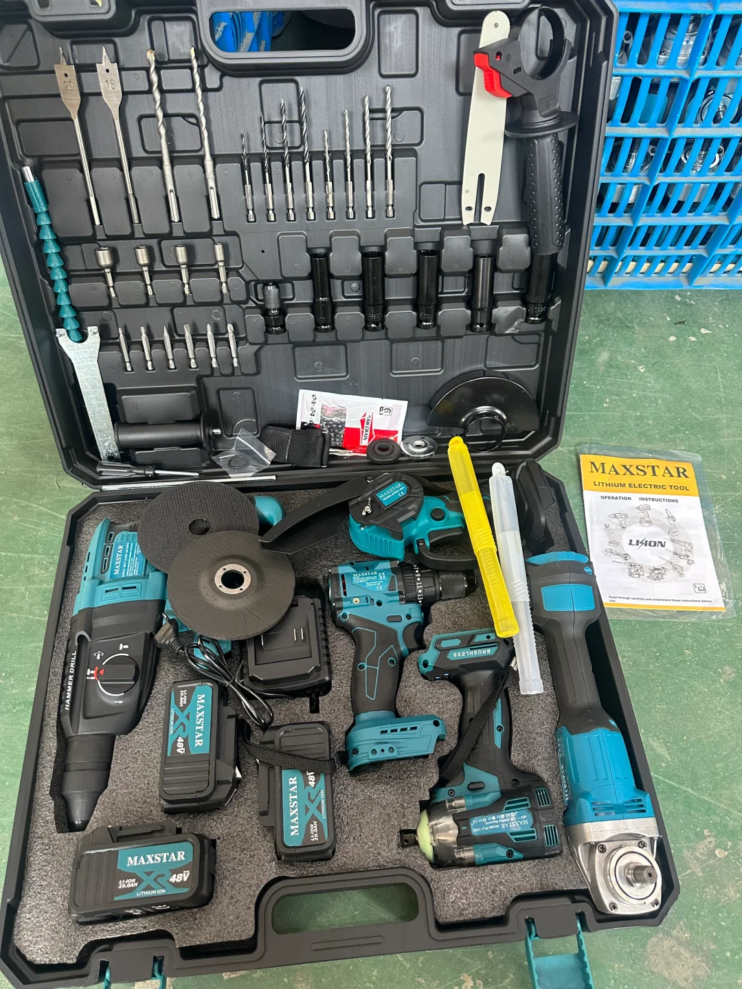 各种工具组合套装