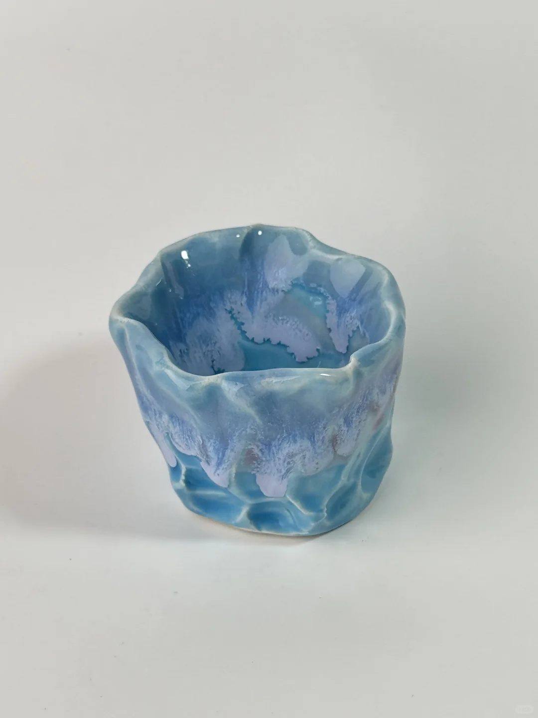 当蓝与白相遇，诞生这杯海洋与云朵