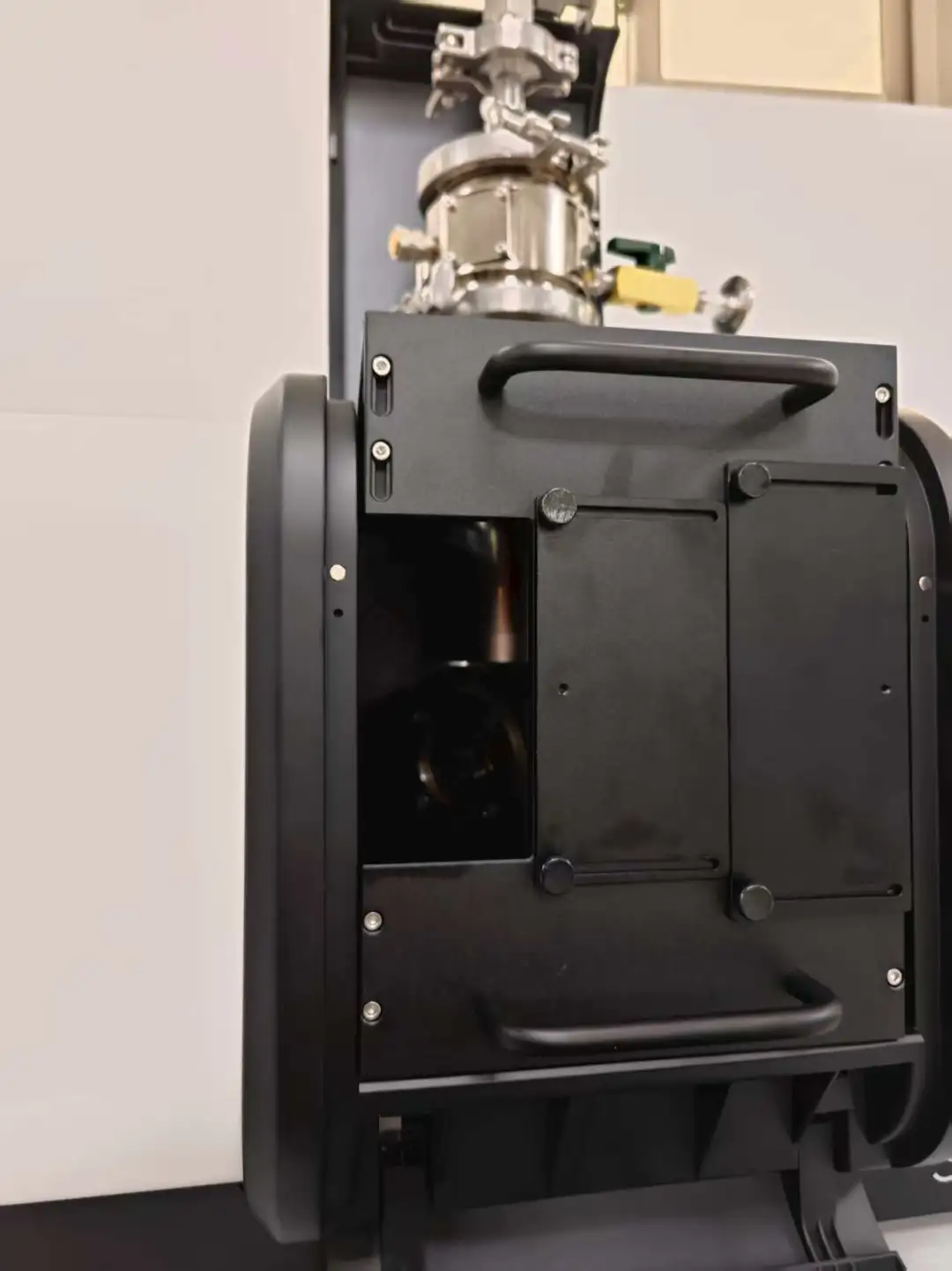 FVT-100液氮恒温器配光谱仪