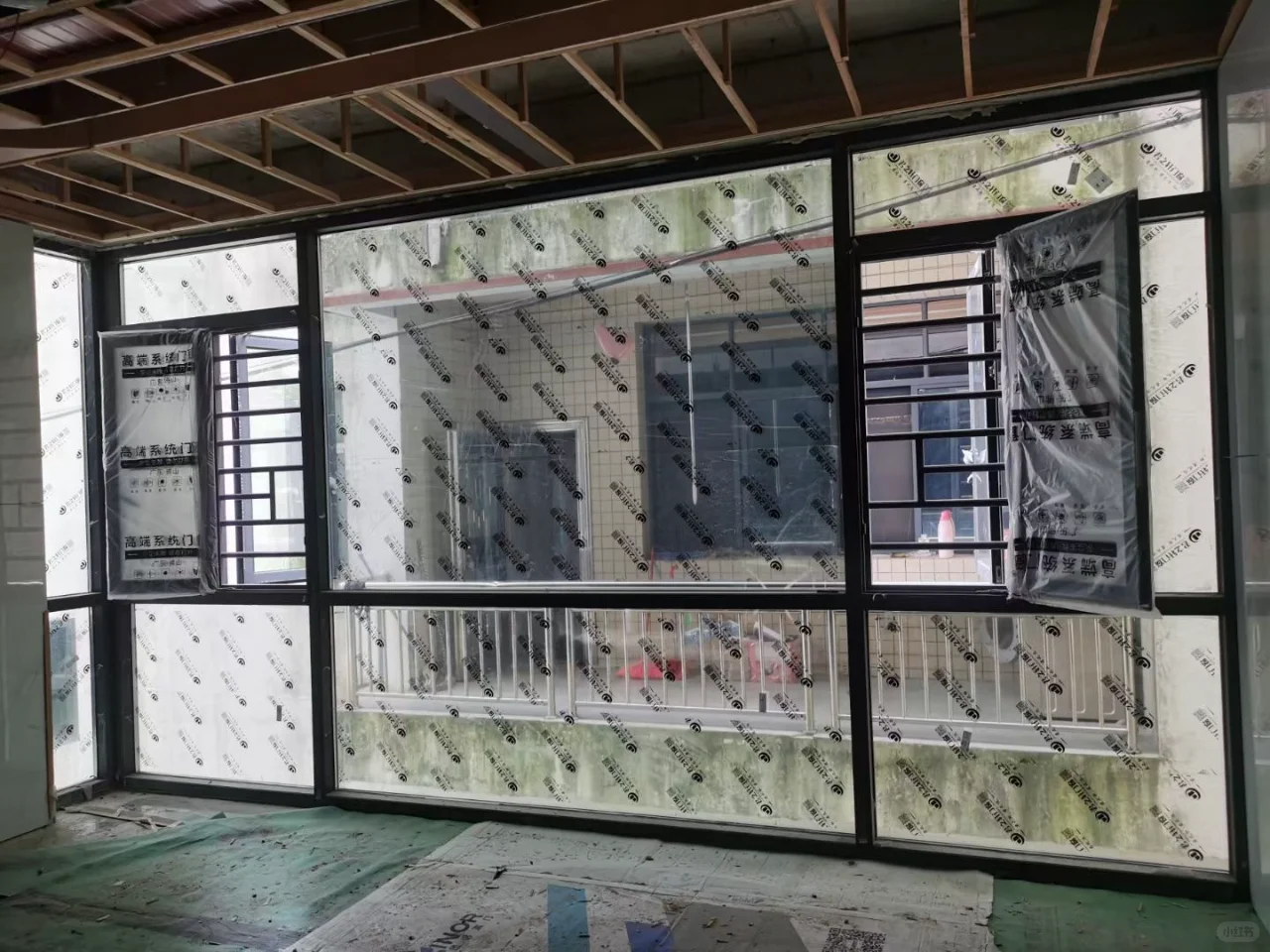 438一方断桥平开窗系统门窗封阳台窗纱一体