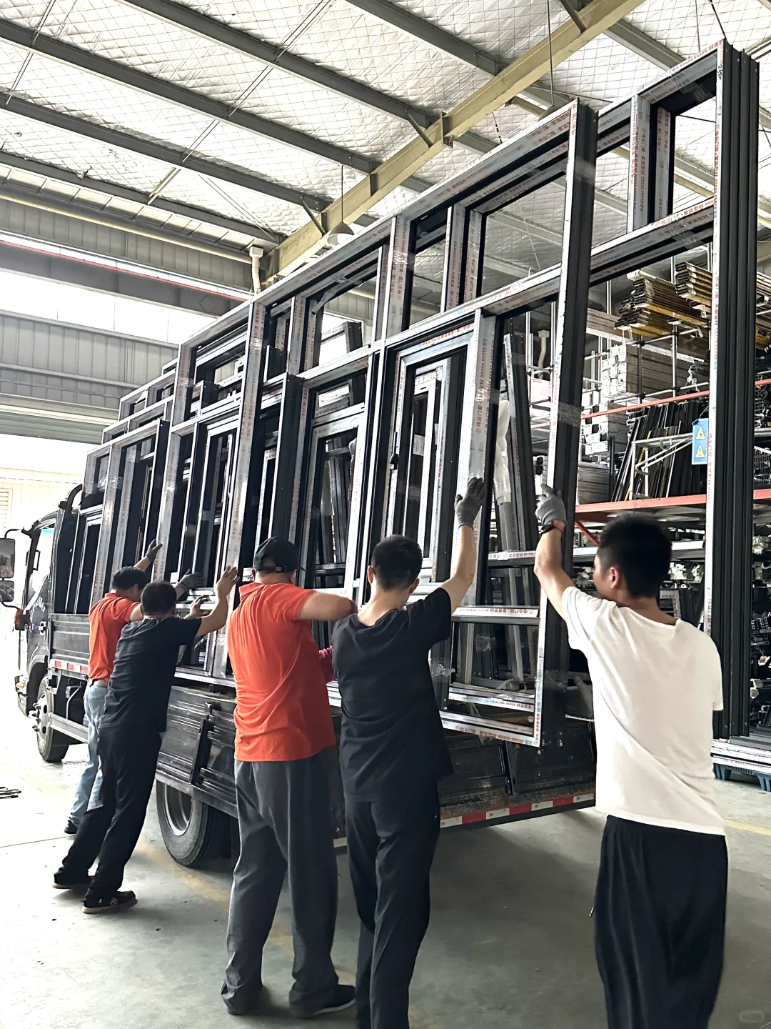 ?38℃高温装车实录！门窗人必备的装车秘籍