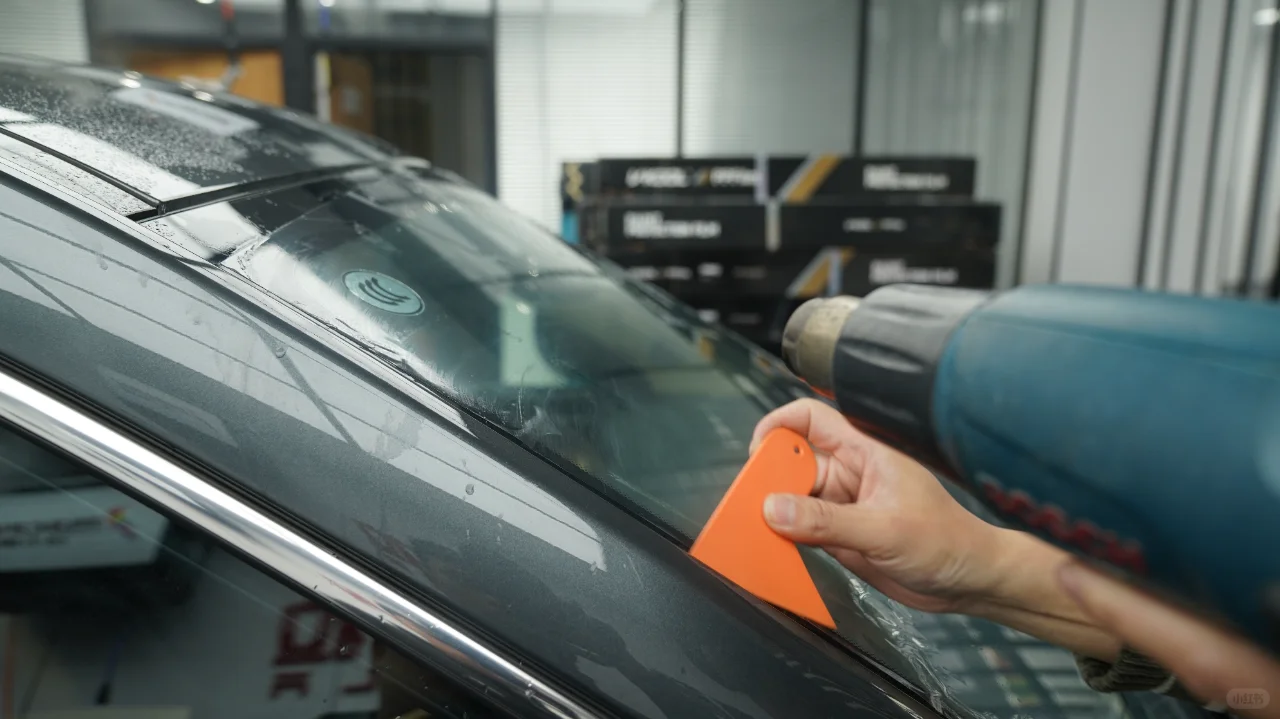 汽车窗膜有哪些种类？
