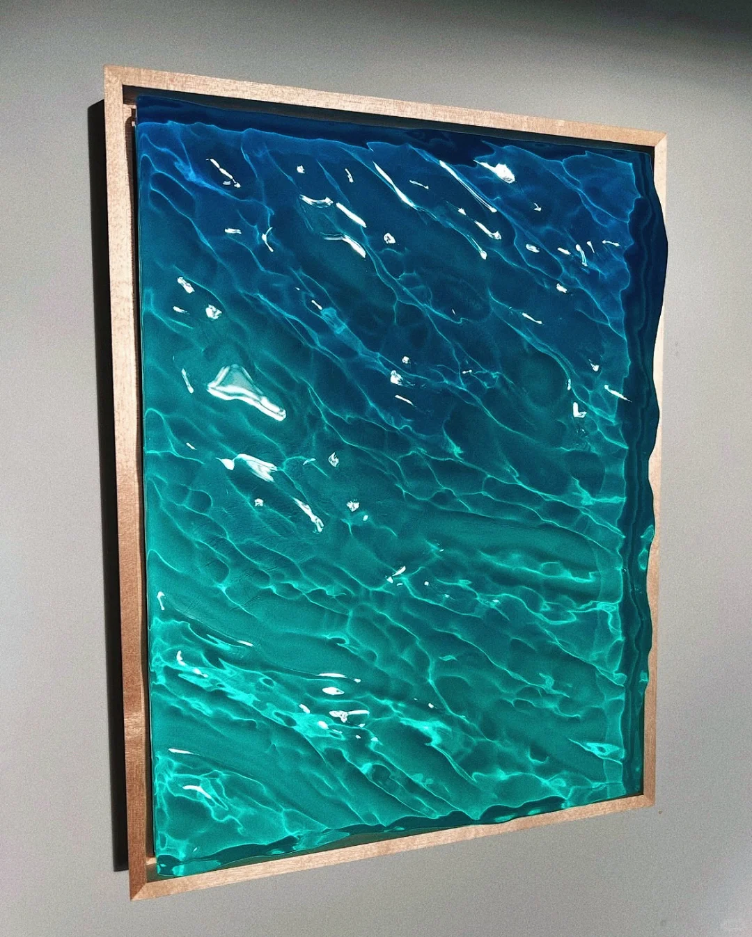 我用滴胶做了幅画把大海带回家｜手工友人