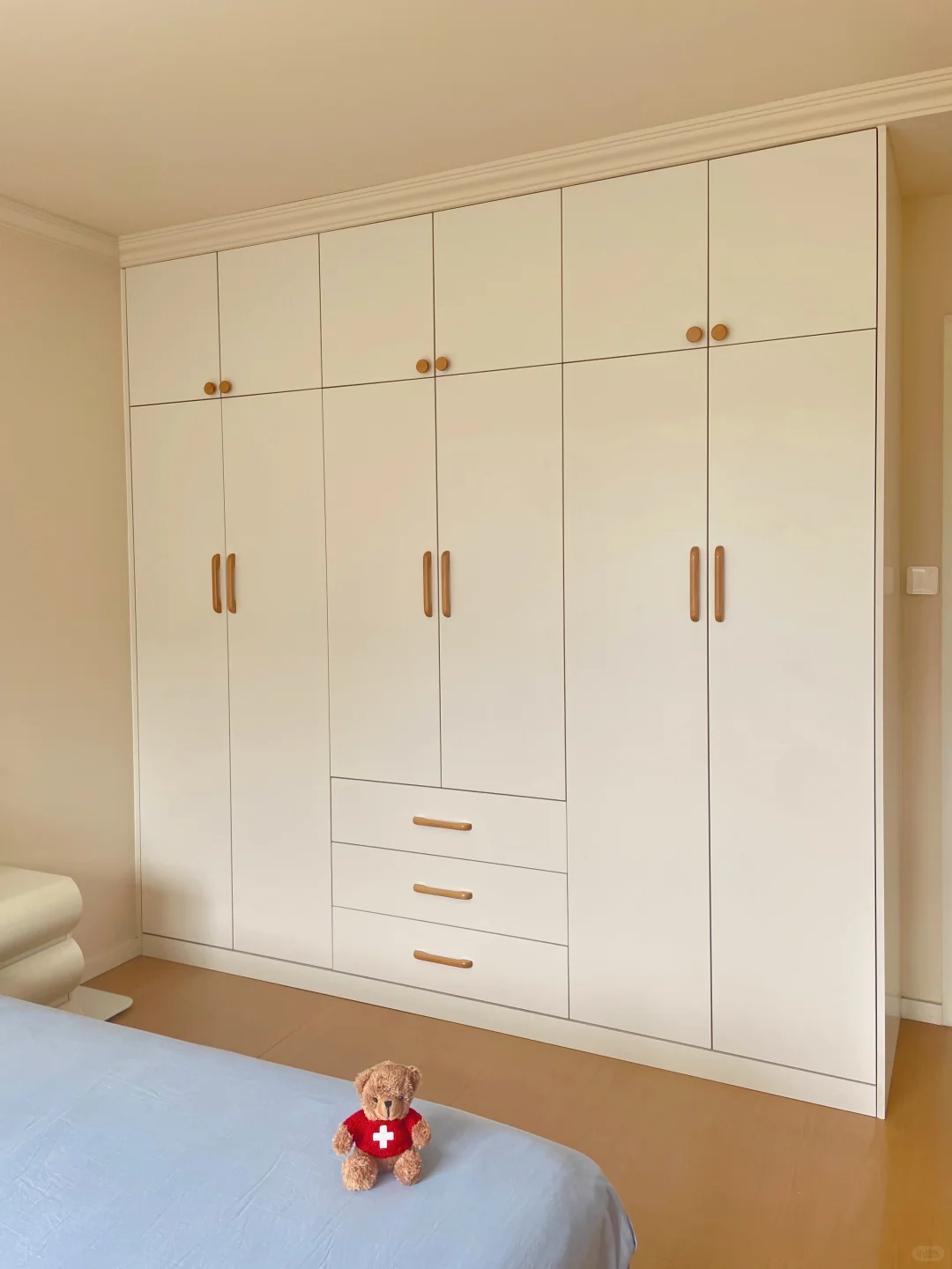 装修最不后悔的就是全挂式衣柜‼️被邻居夸爆