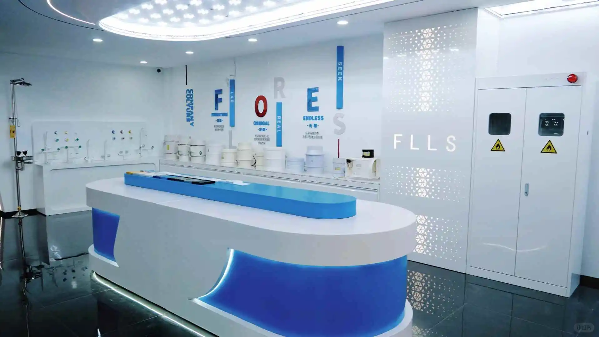 大规模实验室家具工厂的定制化魅力