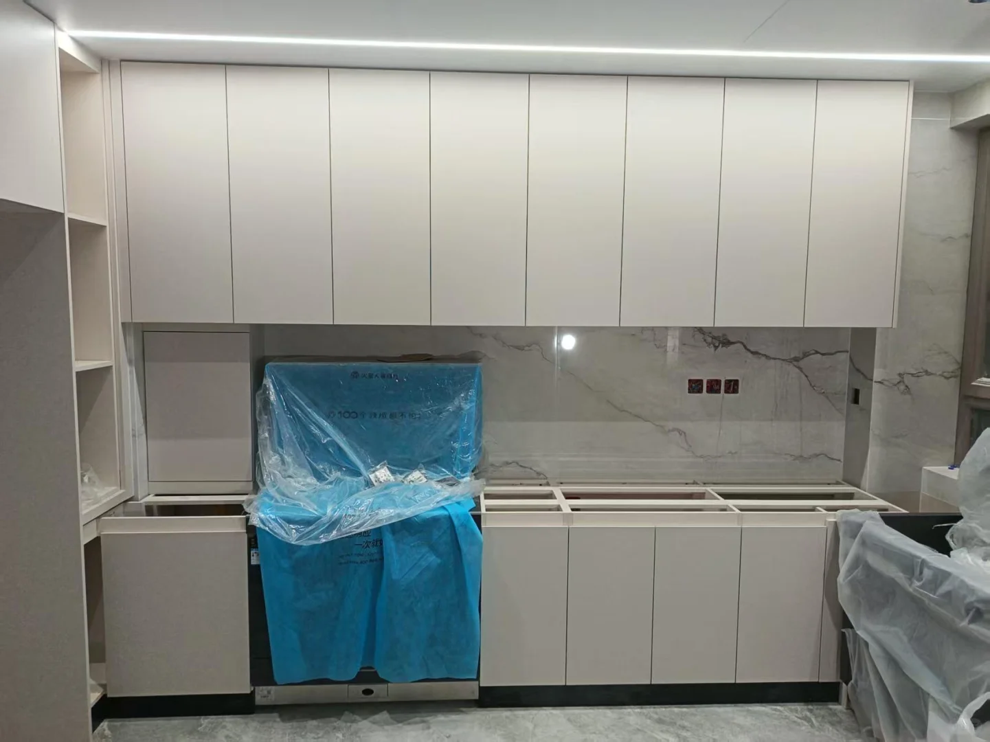 实木烤漆衣柜全案落地，太美了✨✨✨