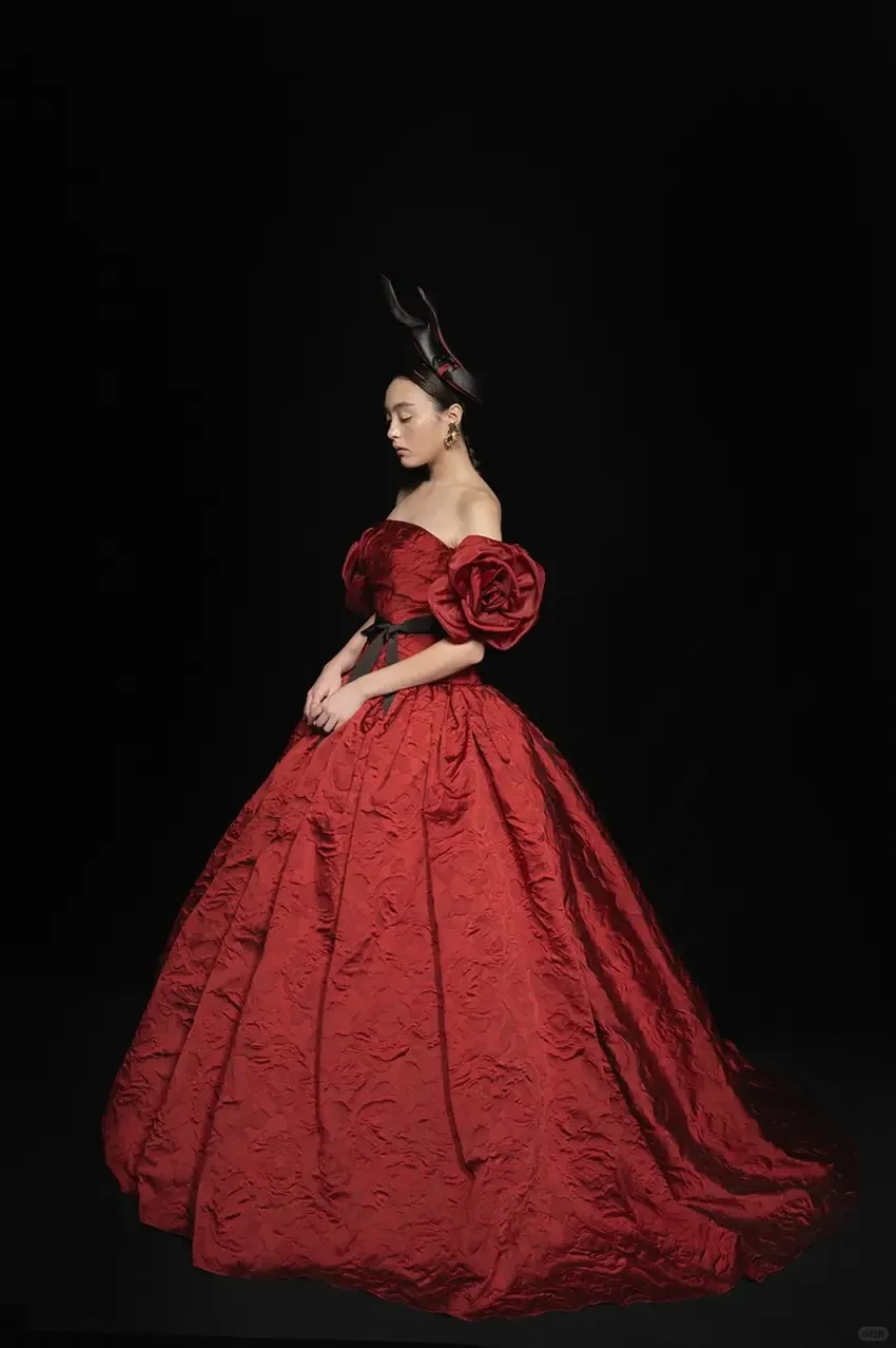 2025春夏日本A字型婚纱SUEHIRO