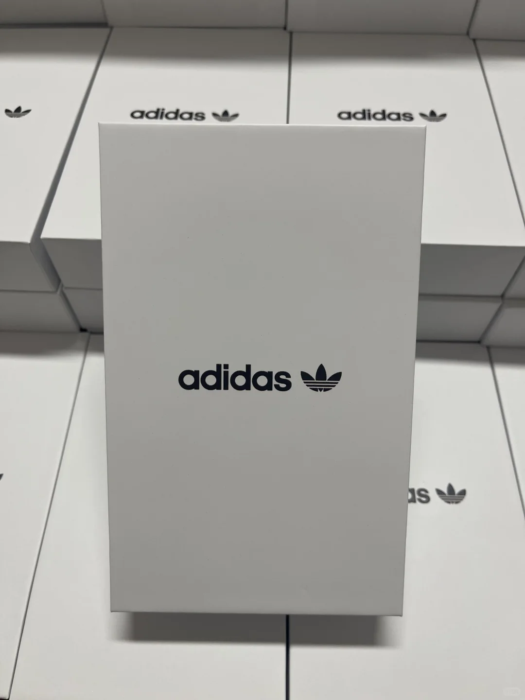 采购必看！adidas三叶草透明鼠标，潮牌办公礼