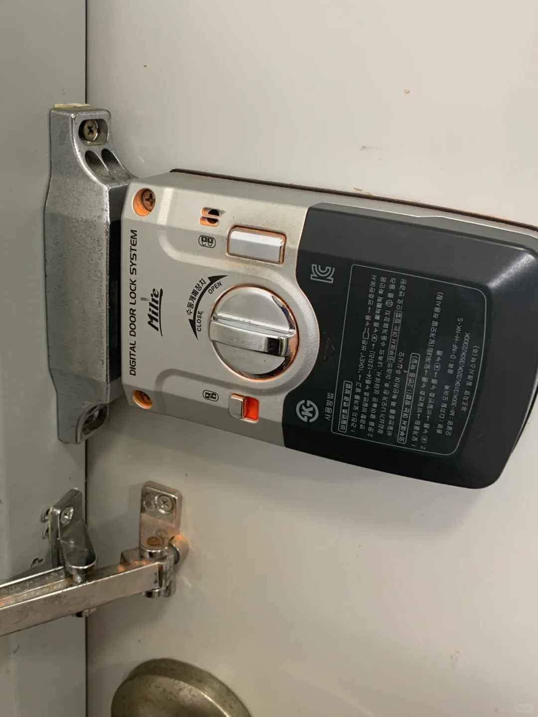 韩国留学 半夜入室进展