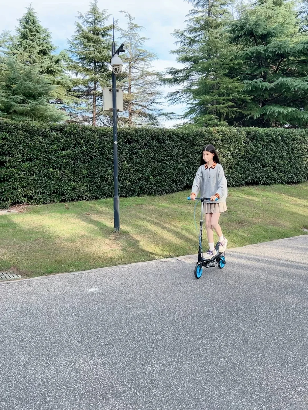 小孩姐的新玩具?太好玩了，我要抢着玩?