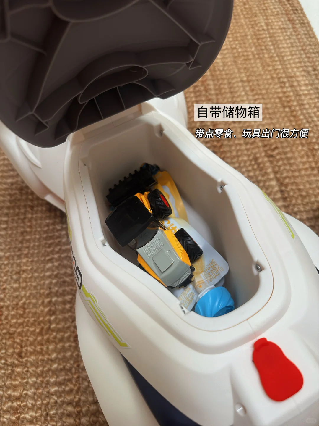 周岁送礼物都选它！今天是酷盖摩托小孩哥