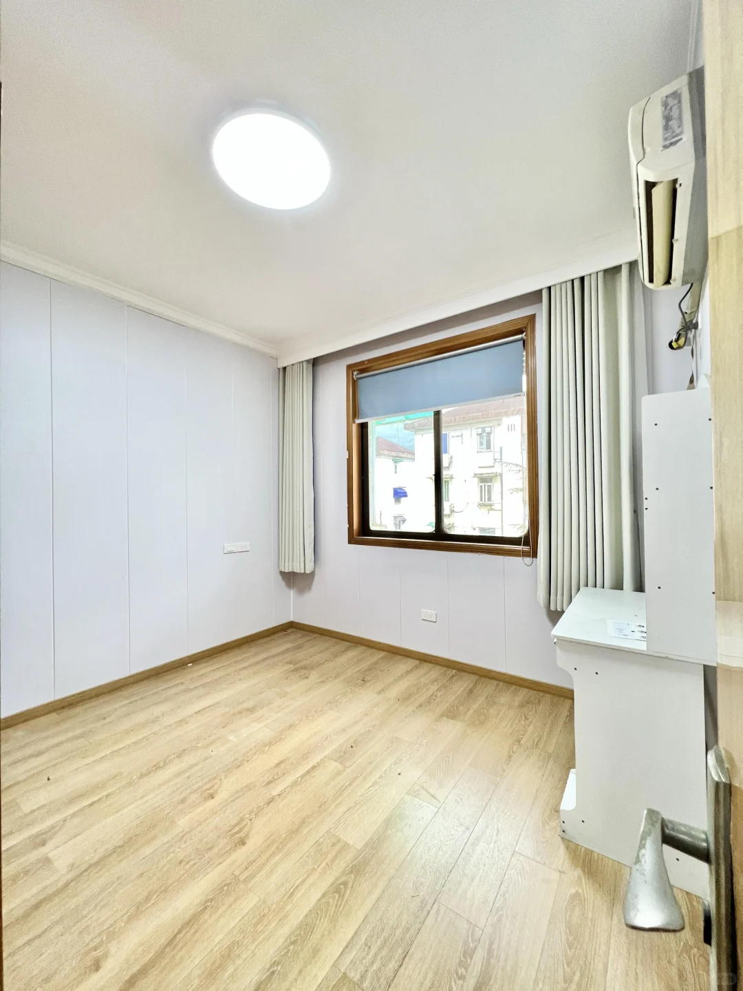 西湖区天目里旁整租三室一厅民水电燃气厨