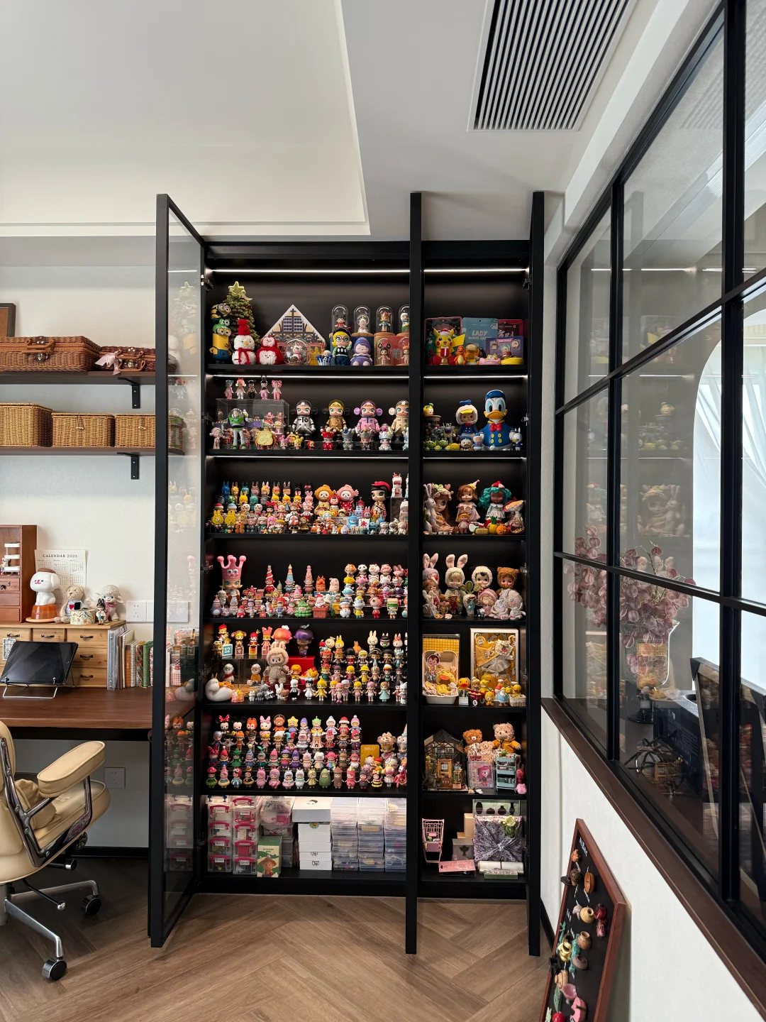 藏在书房的INFJ快乐墙，盲盒展示柜附尺寸?