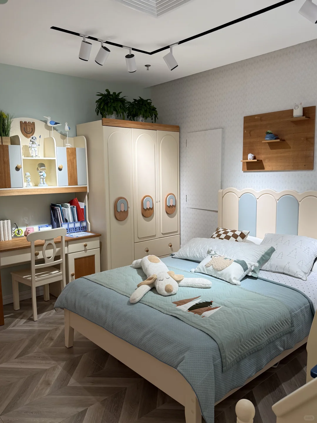 后悔没早买！给娃一个会“呼吸”的环保儿童房