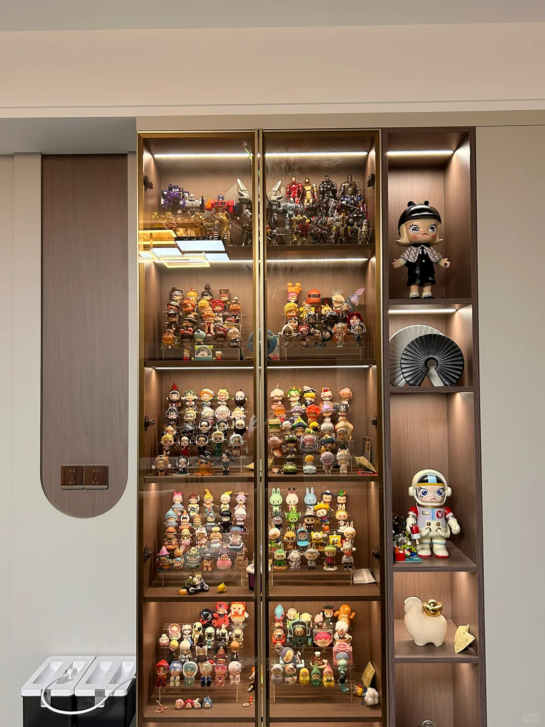 谁能拒绝这么一个宝藏柜子呢？