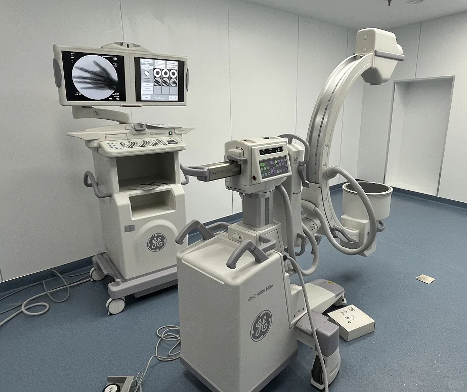 开始打窝子，钓几个小白来学医疗设备维修