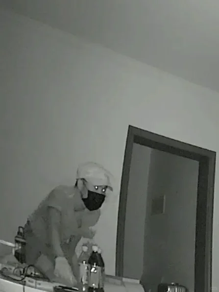 太可怕了！入室偷窃真的。。。