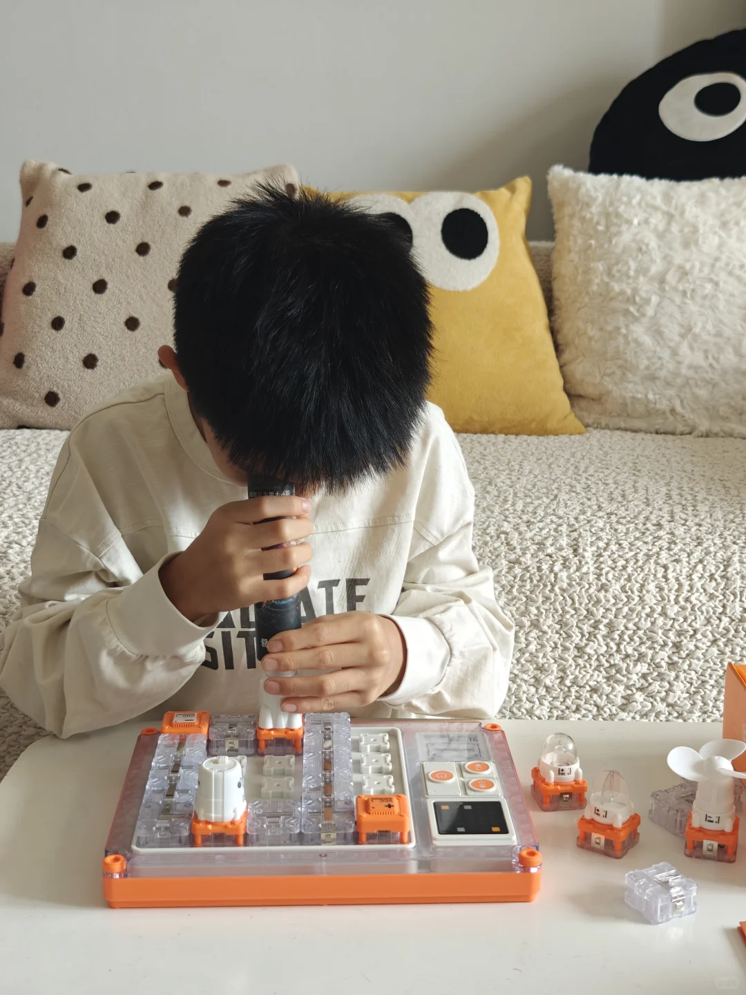 ?五年级小学生 | 挑战500种花式电路连接