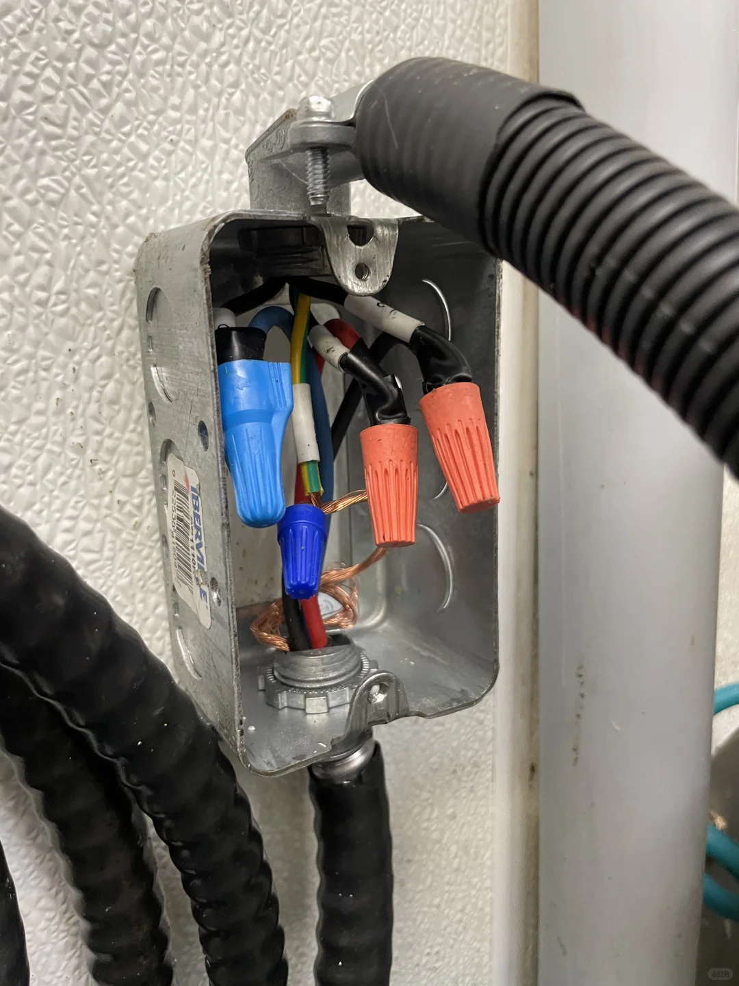 国内生产设备温哥华落地安装和调试