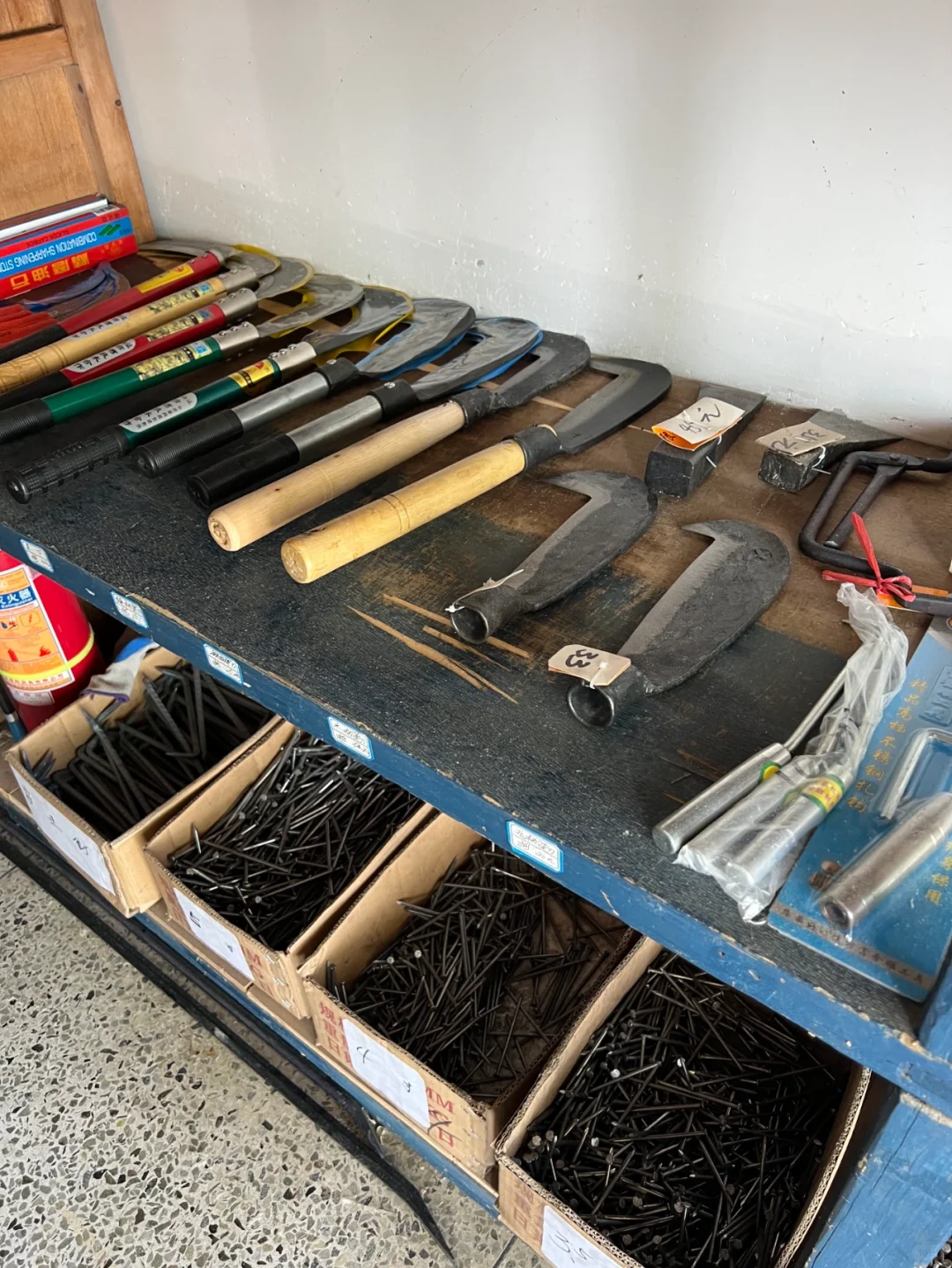 浦江乡下的这家五金小店，堪称收纳届天花板