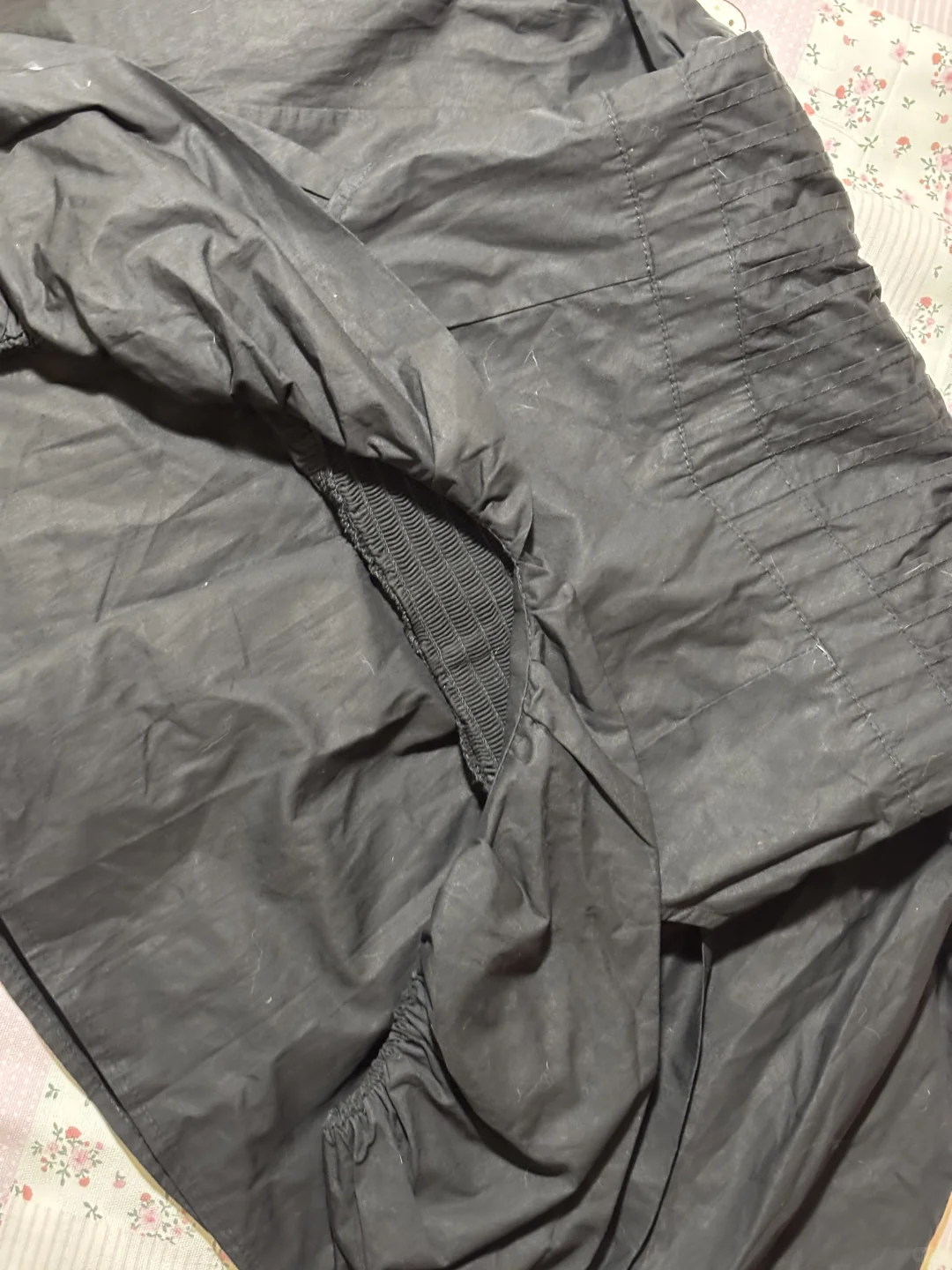 selfsolo圆领小飞袖修身小黑裙