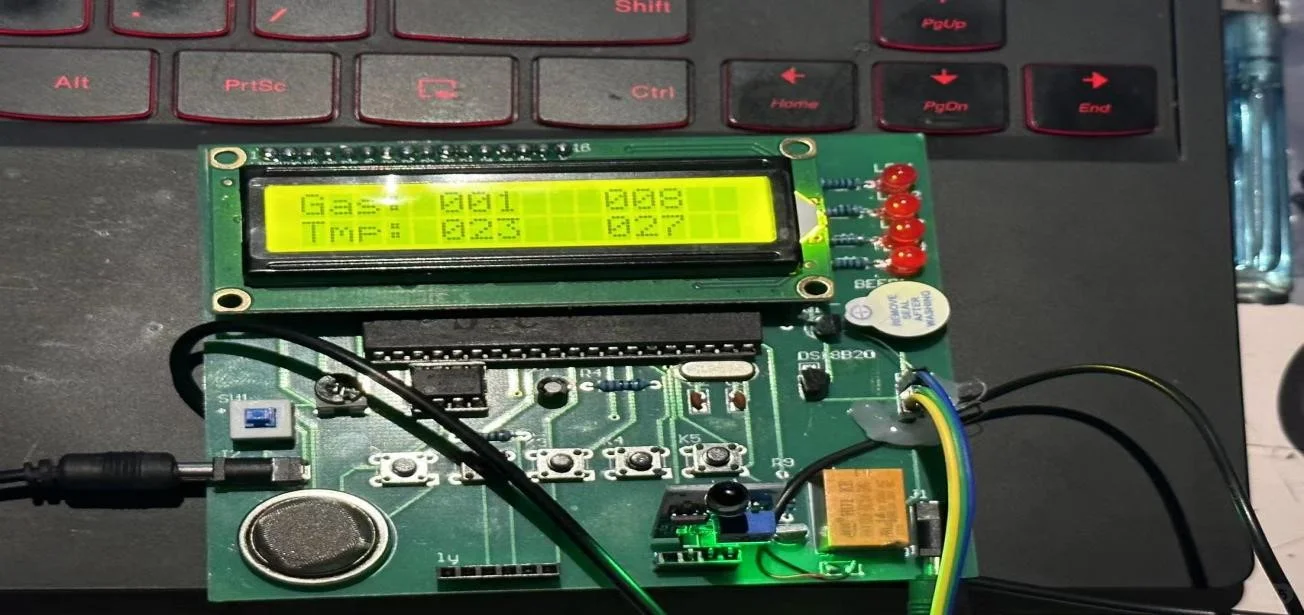 基于单片机的矿区火灾监测系统设计