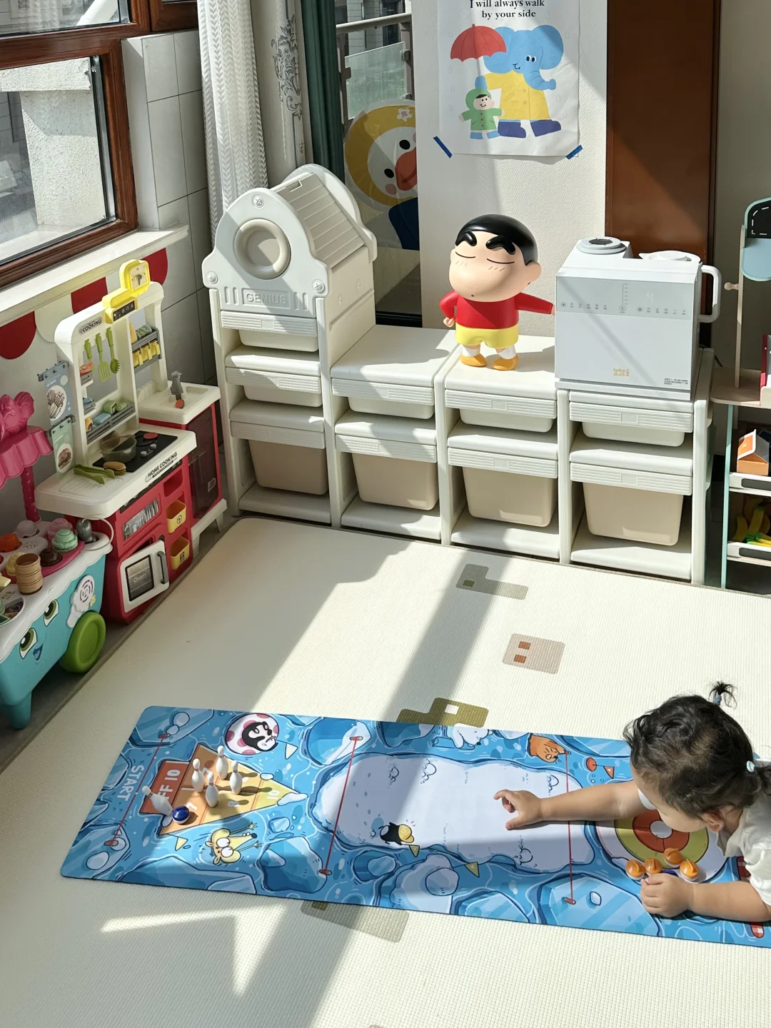 巴掌大的阳台装满了女儿的快乐