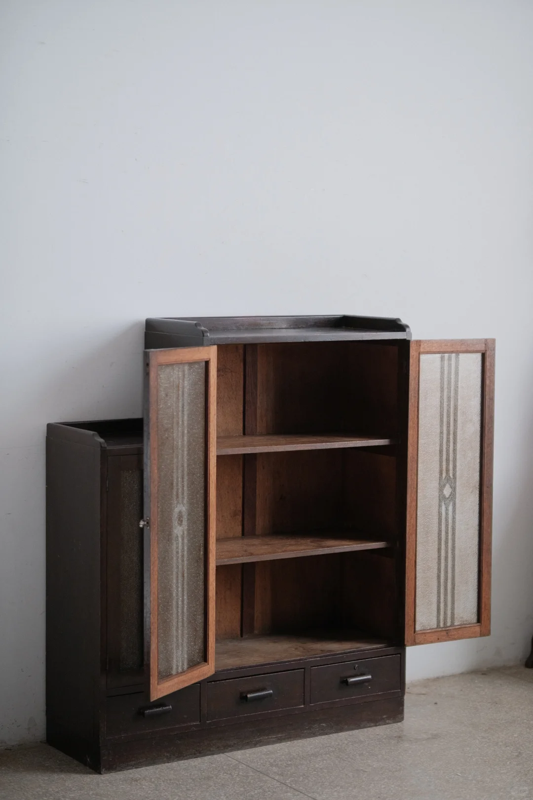 民国老上海柳桉玻璃柜 书柜 展示柜