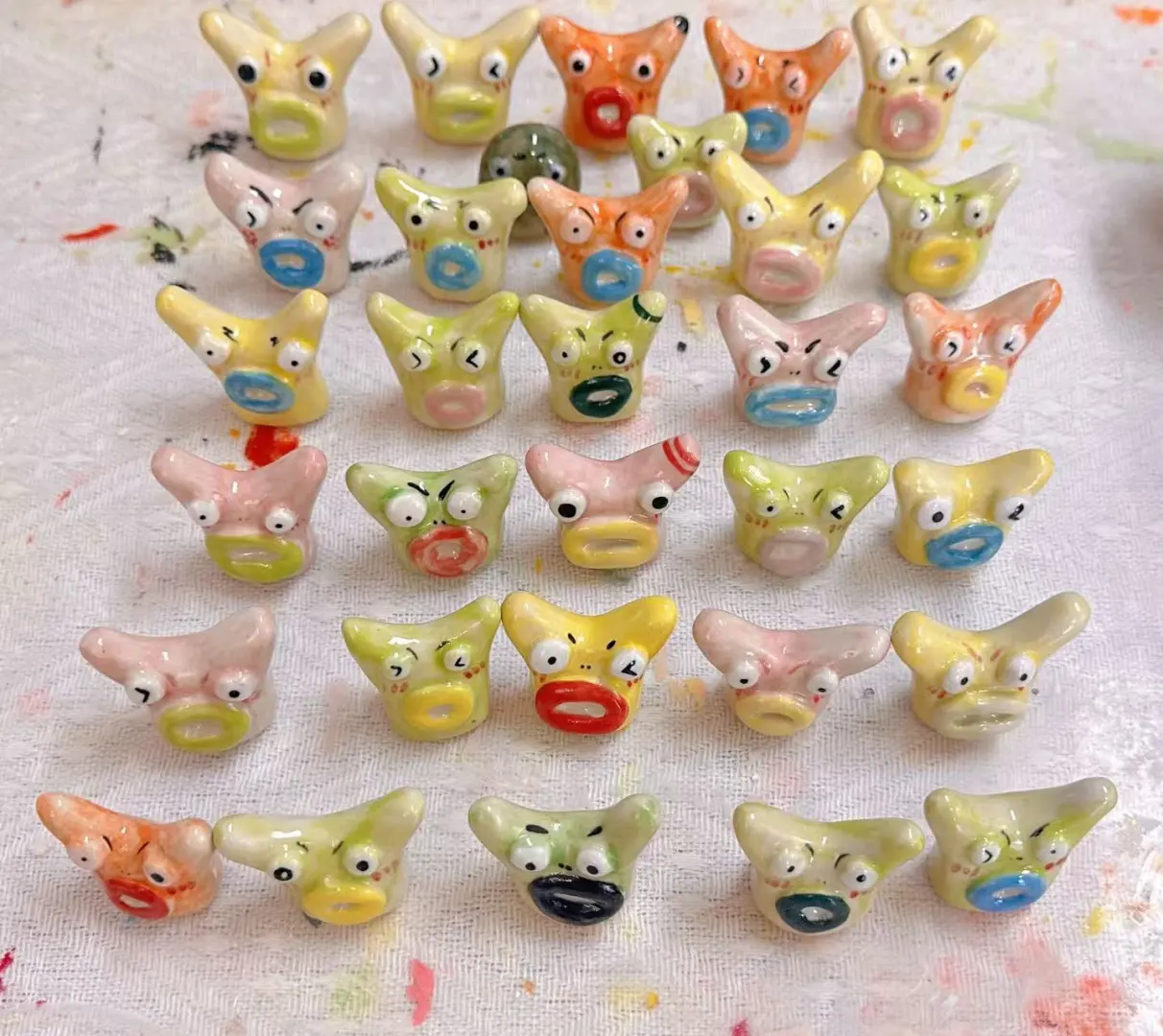 陶瓷摆件，欢迎各位老板批发定制