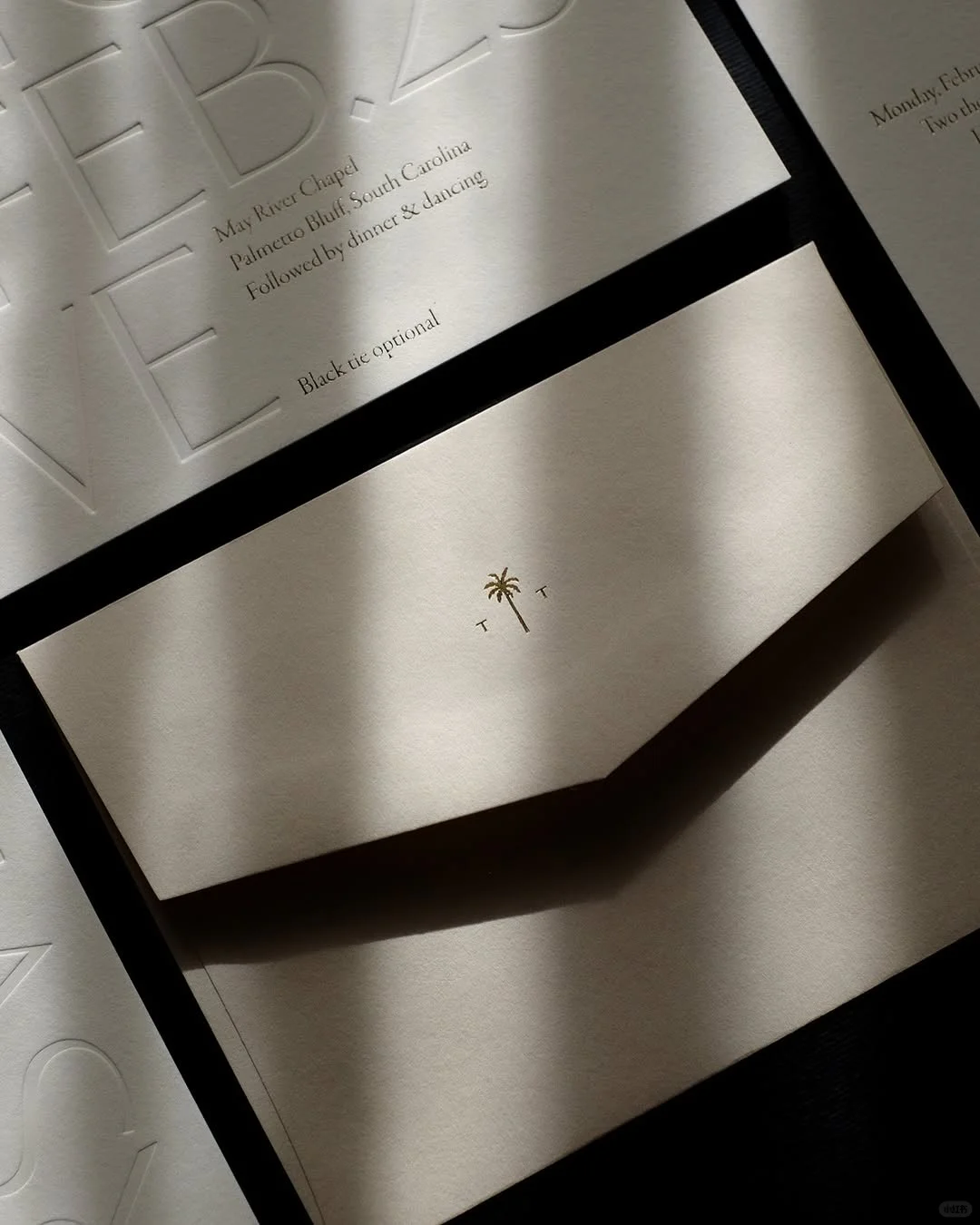 ?特种纸凹凸工艺,让你的设计瞬间高级感UP