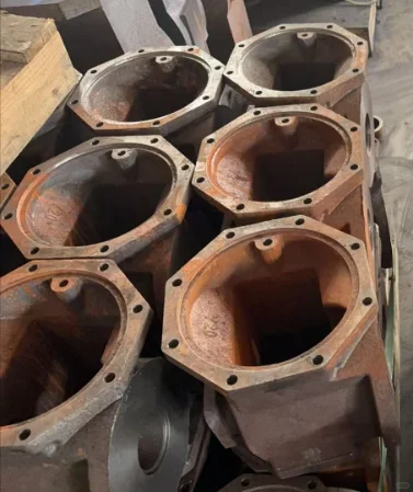 QT450缸体 30吨！寻华北铸造厂
