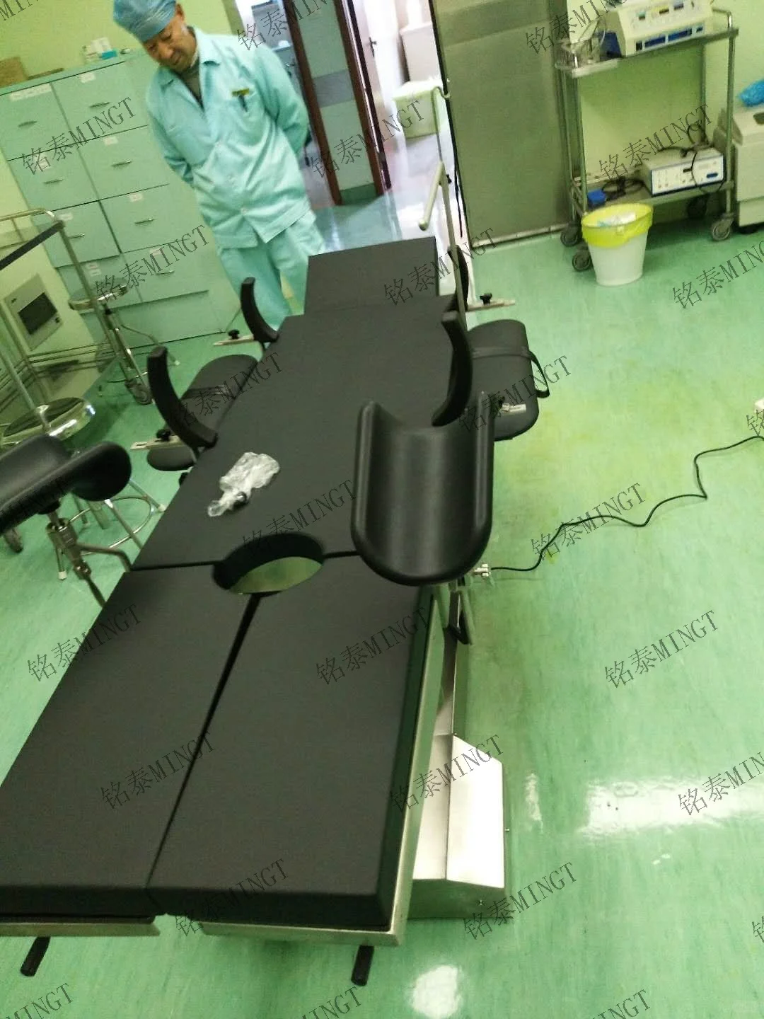 电动手术台的使用优势