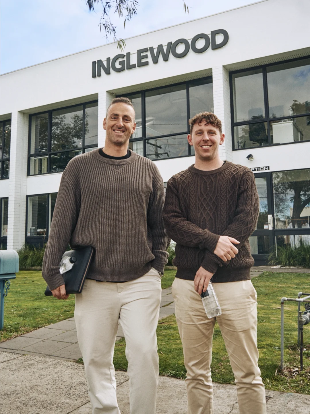 有人靠红酒放松，有人靠咖啡复活！