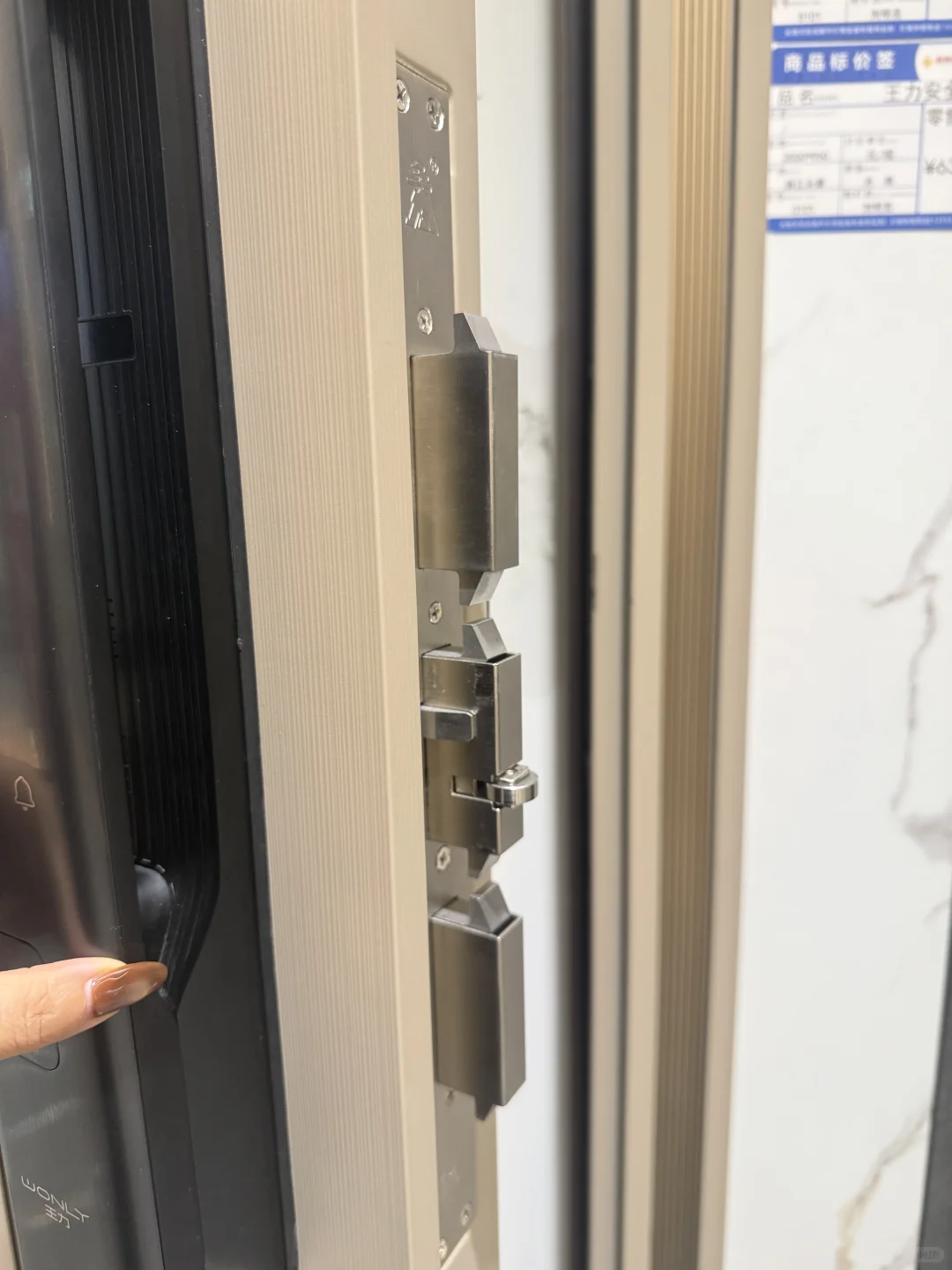 别再踩坑！王力智能锁3.0，家用安全新定义