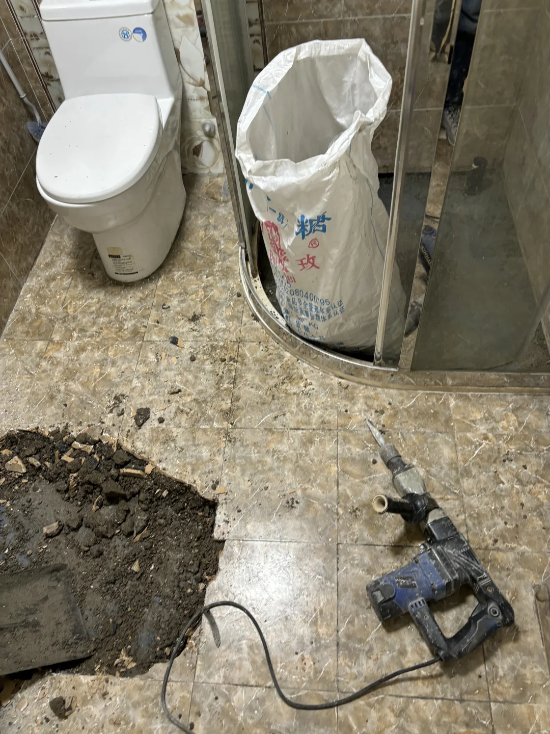 明明都做了防水还是漏水.