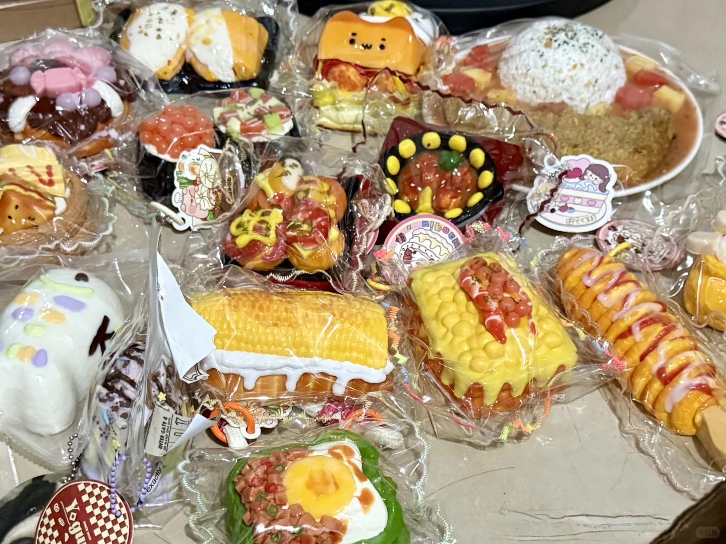 入坑一年多,花了快20w买捏捏是种什么体验?